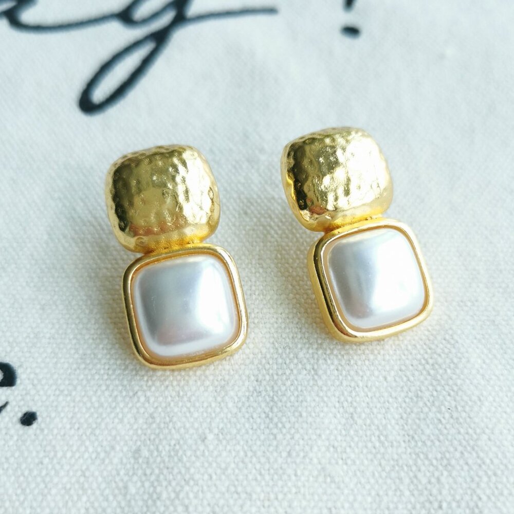 Julie Vos Earrings - Catalina - Pearl Gold